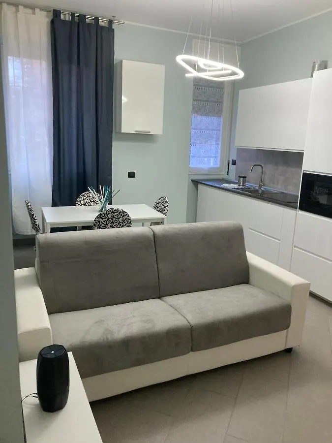 Frada 2 Apartment Milan